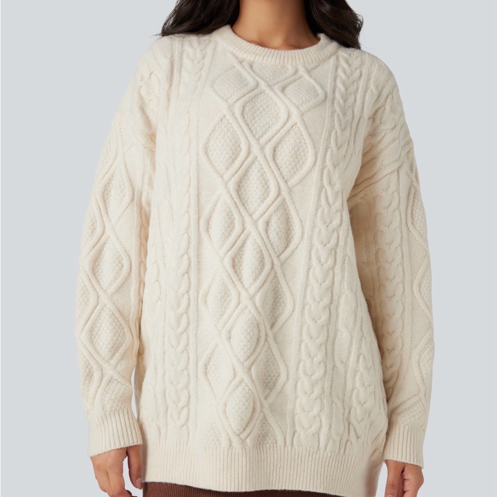 HALARA Cable Knit Sweater - Cream